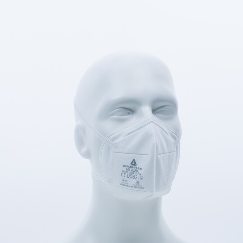 Jednorazová dýchacia maska P2 bez ventilu, vertikálne sklady, vybavená vnútornou komfortnou penou