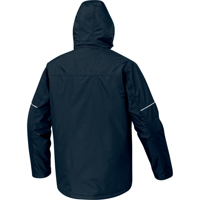 Nepremokavá parka spájajúca odolnosť a väčšie teplo